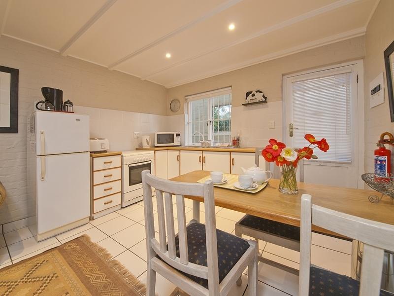 Guadeloupe Self Catering Apartment Knysna Room photo