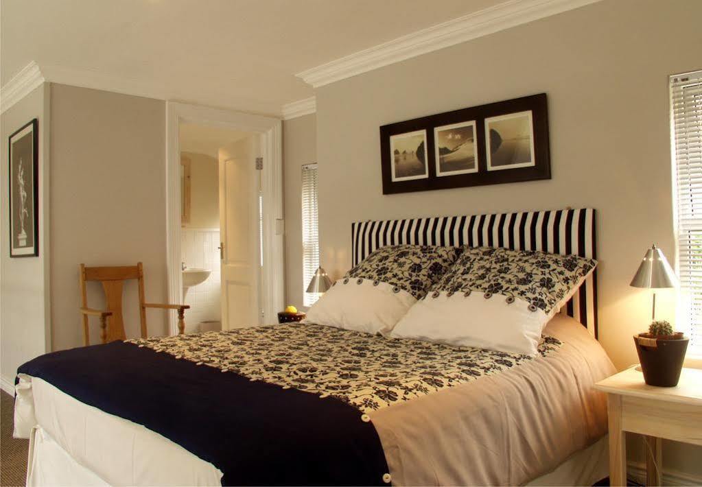 Guadeloupe Self Catering Apartment Knysna Exterior photo