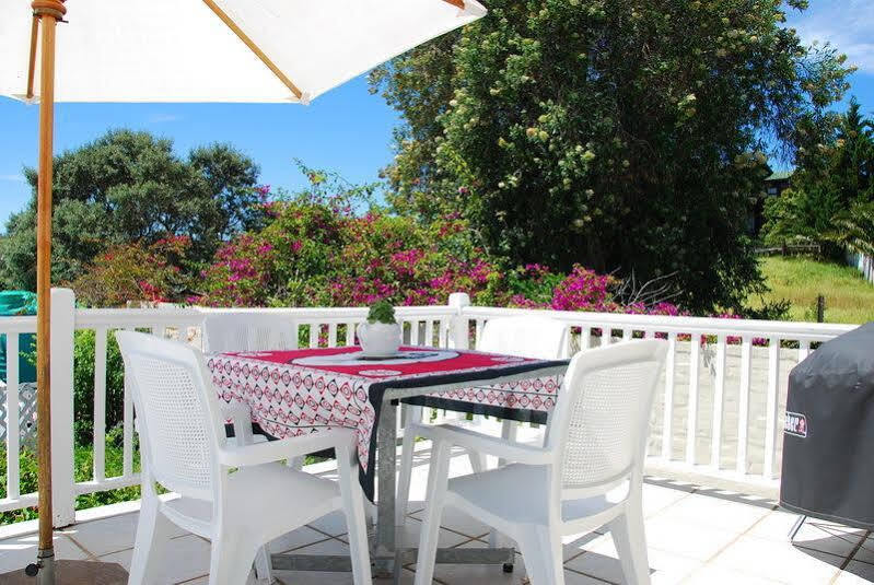 Guadeloupe Self Catering Apartment Knysna Exterior photo
